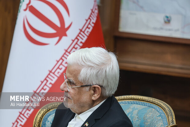 دیدار سفیر عمان با معاون اول رئیس‌جمهور