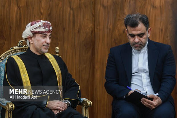 دیدار سفیر عمان با معاون اول رئیس‌جمهور