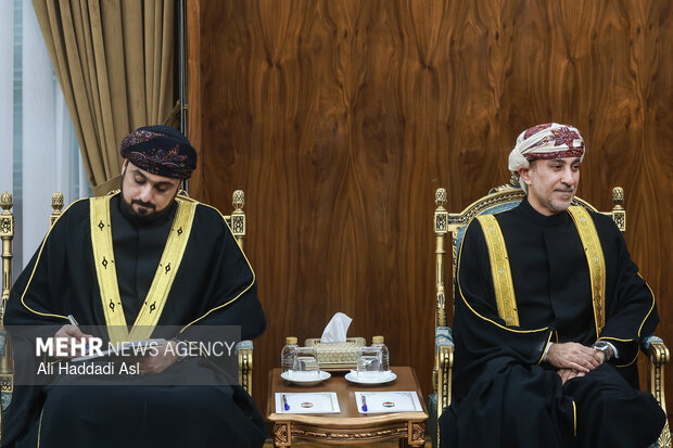 دیدار سفیر عمان با معاون اول رئیس‌جمهور