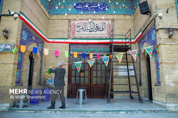 مشهد مقدس در آستانه نیمه شعبان