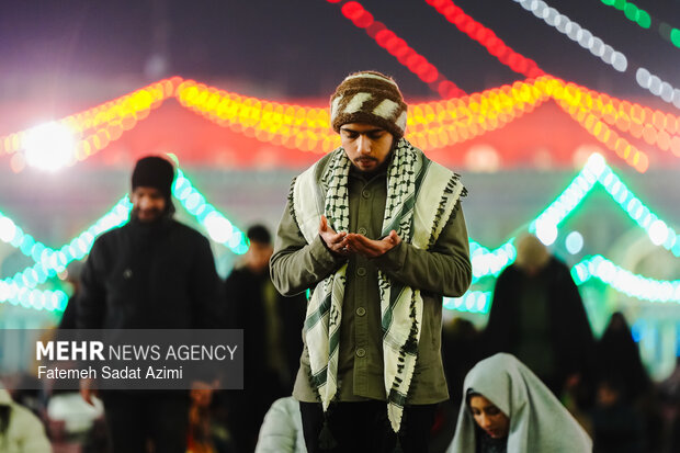 مسجد جمکران در آستانه نیمه شعبان