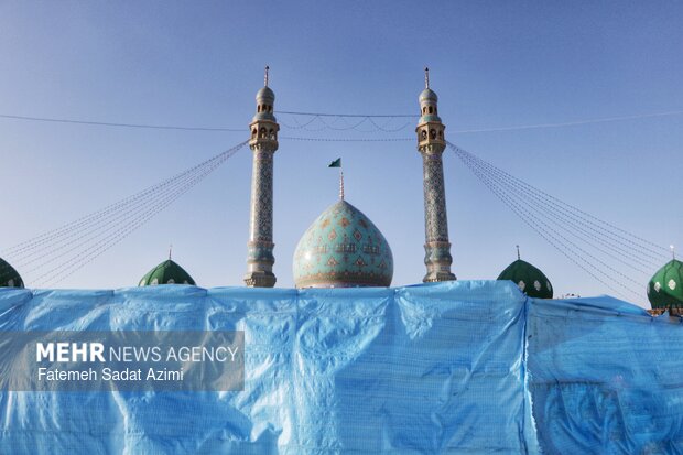 مسجد جمکران در آستانه نیمه شعبان