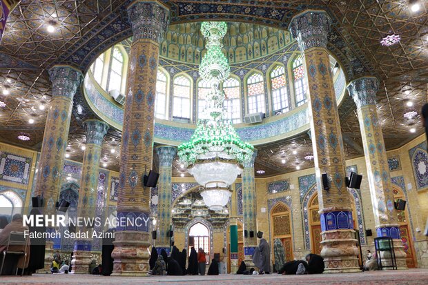 مسجد جمکران در آستانه نیمه شعبان