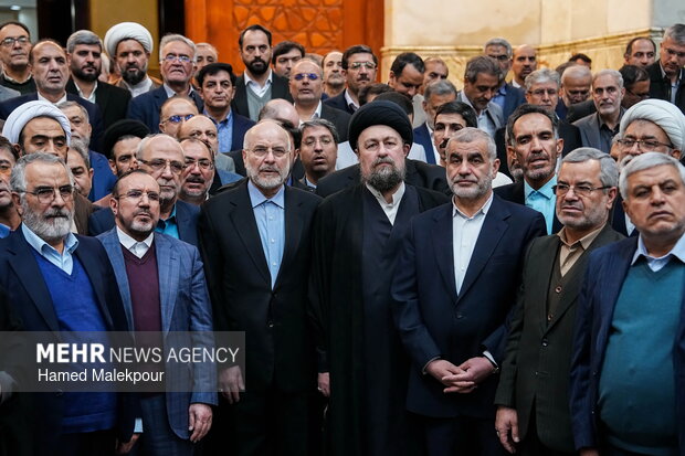 مراسم تجدید میثاق رئیس و نمایندگان مجلس با آرمان‌های امام خمینی(ره)