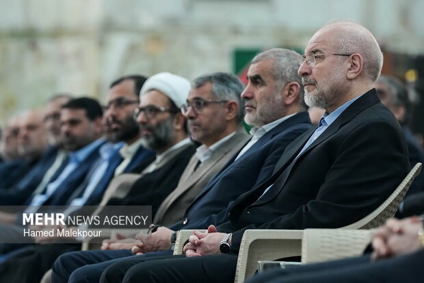 مراسم تجدید میثاق رئیس و نمایندگان مجلس با آرمان‌های امام خمینی(ره)