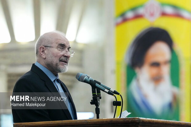 مراسم تجدید میثاق رئیس و نمایندگان مجلس با آرمان‌های امام خمینی(ره)