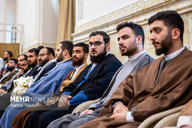 آیین عمامه گذاری طلاب حوزه علمیه امام حسین(ع) تهران