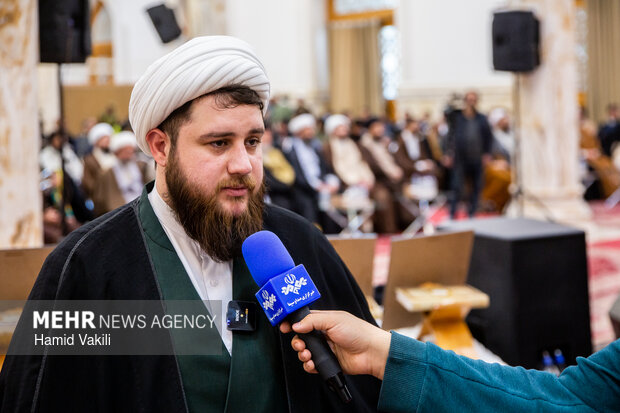 آیین عمامه گذاری طلاب حوزه علمیه امام حسین(ع) تهران