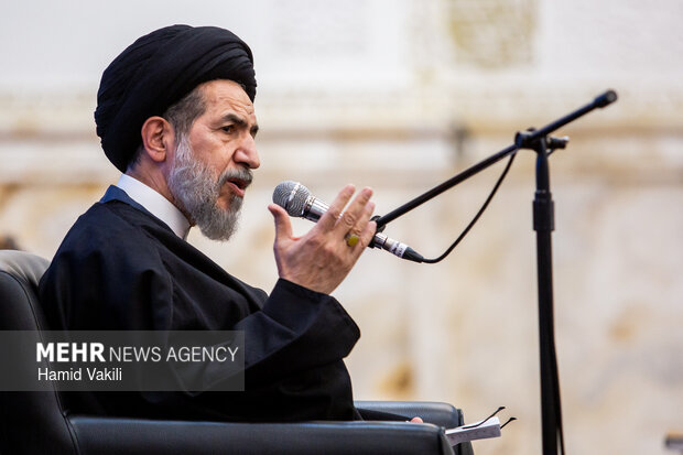 آیین عمامه گذاری طلاب حوزه علمیه امام حسین(ع) تهران