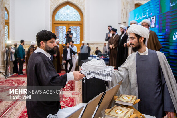 آیین عمامه گذاری طلاب حوزه علمیه امام حسین(ع) تهران