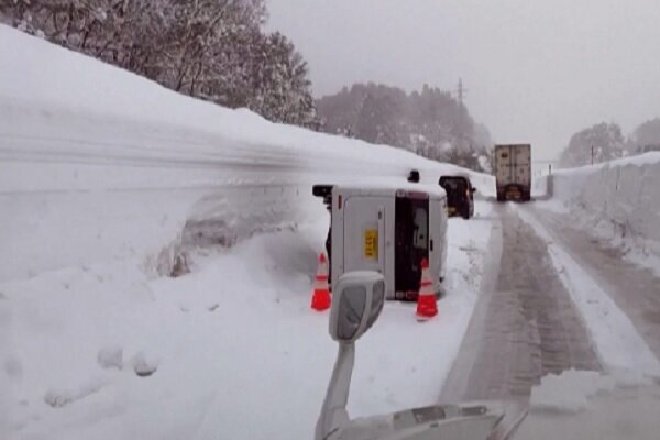 Record-breaking snow blankets Japan, killing at least 30