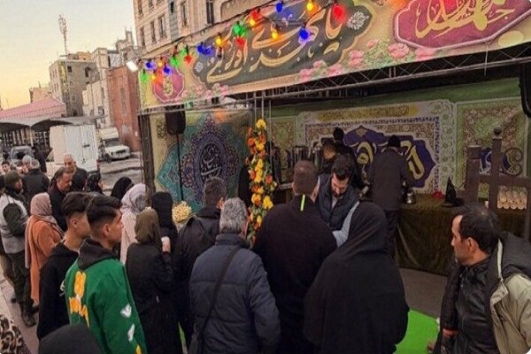 برپایی مواکب و چایخانه‌های نیمه شعبان در معابر و میادین تهران