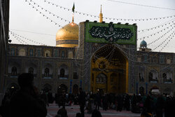 حال و هوای حرم مطهر امام رضا(ع) در عید نیمه شعبان
