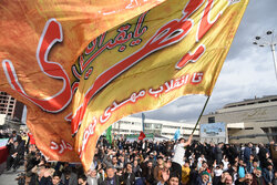 حضور گسترده مردم در اجتماع منتظران ظهور در مشهد