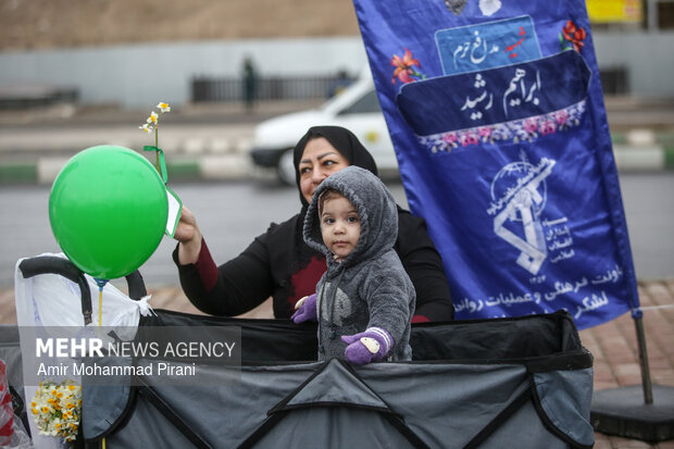 پیاده‌روی منتظران ظهور به سمت مسجد جمکران