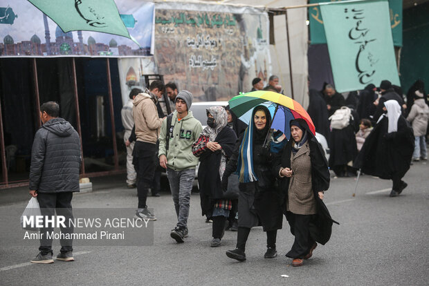 پیاده‌روی منتظران ظهور به سمت مسجد جمکران