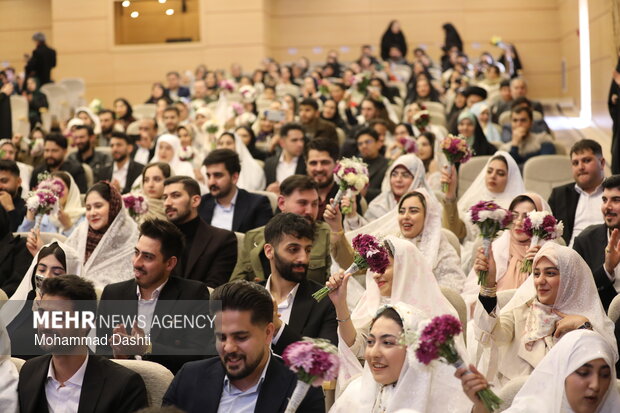 جشن ازدواج ۱۸۵ زوج دانشجوی دانشگاه‌های استان اردبیل