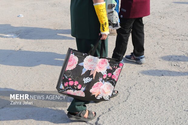 آیین کهن «آردگیز گردانی» در شهرهای بندرلنگه و بندرکنگ