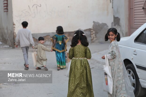 آیین کهن «آردگیز گردانی» در شهرهای بندرلنگه و بندرکنگ