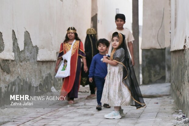 آیین کهن «آردگیز گردانی» در شهرهای بندرلنگه و بندرکنگ
