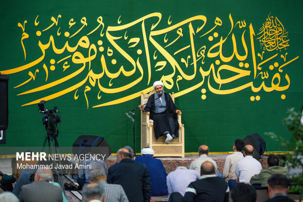 آیین معنوی احیای شب نیمه شعبان در قزوین