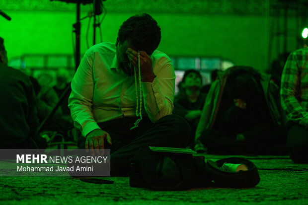 آیین معنوی احیای شب نیمه شعبان در قزوین