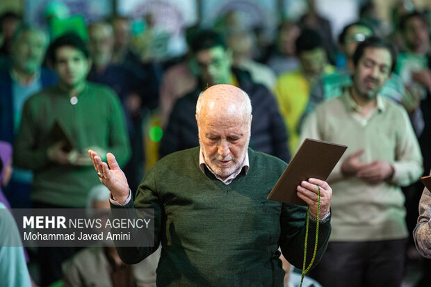 آیین معنوی احیای شب نیمه شعبان در قزوین