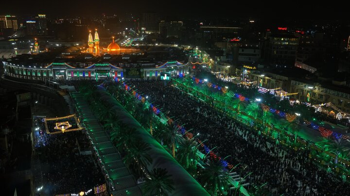 تصاویر هوایی از چراغانی کربلا در شب نیمه شعبان