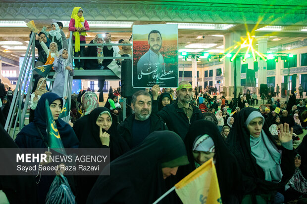 جشن بزرگ خانوادگی «به عشق مهدی»