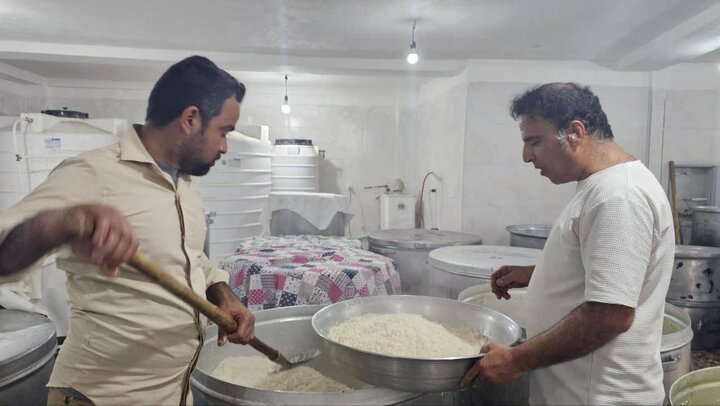 بزرگ‌ترین پخت غذای نذری بوشهر در دوراهک؛آیینی ریشه‌دار در مسیر انتظار