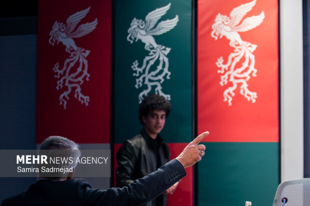 چهارمین روز از چهل‌ و چهارمین جشنواره فیلم فجر