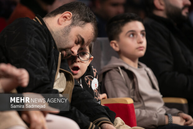 چهارمین روز از چهل‌ و چهارمین جشنواره فیلم فجر