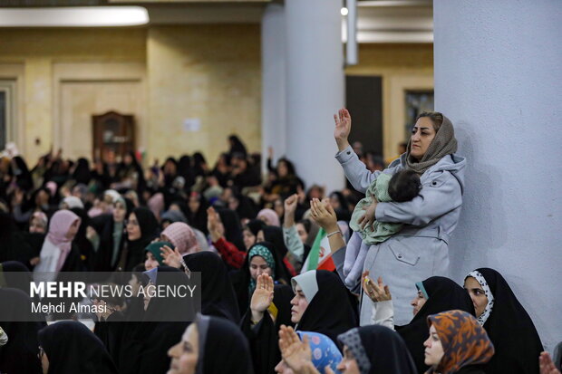 جشن بزرگ نیمه‌شعبان در مصلای خاتم الانبیاء (ص) زنجان