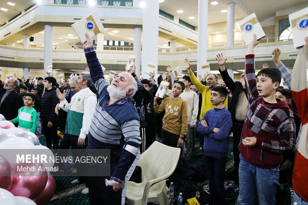 جشن بزرگ نیمه‌شعبان در مصلای خاتم الانبیاء (ص) زنجان