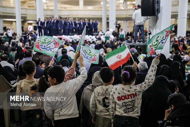 جشن بزرگ نیمه‌شعبان در مصلای خاتم الانبیاء (ص) زنجان
