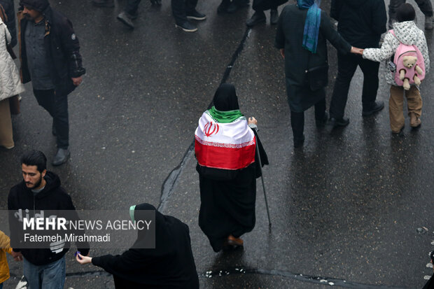 ایران منتظران در باران «عجل علی ظهورک»