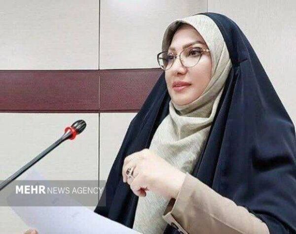 زنان با سواد رسانه‌ای پرچمداران جهاد تبیین در نبرد روایت‌ها هستند
