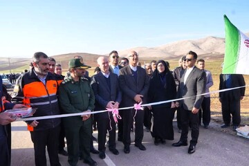 استاندار کرمانشاه: روستاها شایسته بهترین خدمات زیرساختی هستند