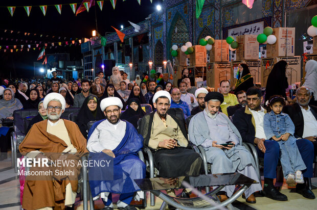 جشن ازدواج آسان ۲۵ زوج جوان در بندرعباس