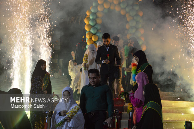 جشن ازدواج آسان ۲۵ زوج جوان در بندرعباس