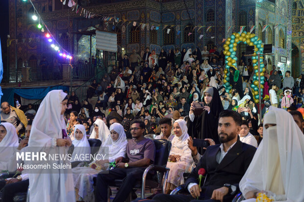 جشن ازدواج آسان ۲۵ زوج جوان در بندرعباس