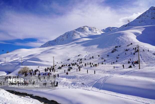 رونق گردشگری زمستانه در پیست اسکی کاکان