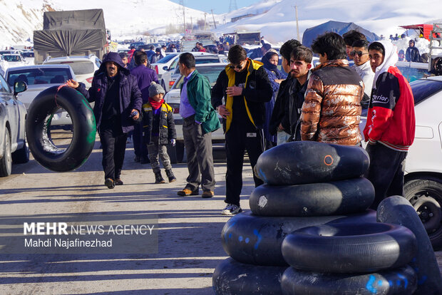 رونق گردشگری زمستانه در پیست اسکی کاکان