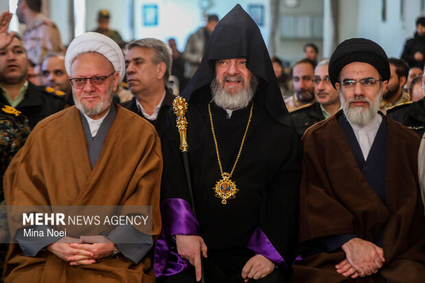 آیین میهمانی لاله‌ها ویژه شهدای ارامنه