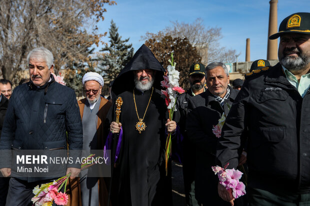 آیین میهمانی لاله‌ها ویژه شهدای ارامنه