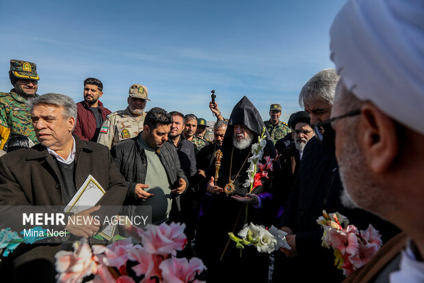 آیین میهمانی لاله‌ها ویژه شهدای ارامنه