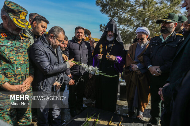 آیین میهمانی لاله‌ها ویژه شهدای ارامنه