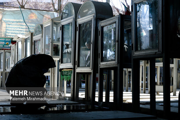 آیین غبارروبی مزار شهدا