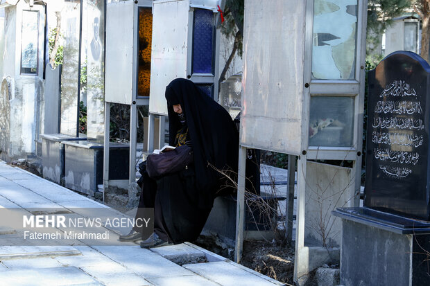 آیین غبارروبی مزار شهدا