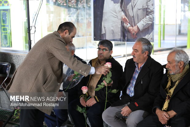 آیین معنوی «میهمانی لاله‌ها» در ورامین